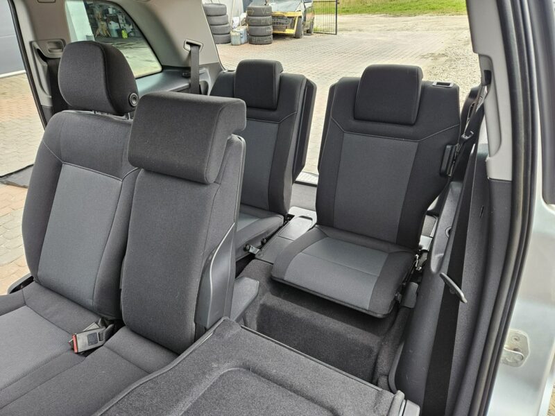 Opel Zafira Opłacona Zdrowa Zadbana Po Serwisie Klima Navi Alusy 7 Foteli 1 Wł B (2005-2011)