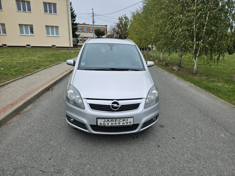 Opel Zafira Opłacona Zdrowa Zadbana Po Serwisie Klima Navi Alusy 7 Foteli 1 Wł B (2005-2011)