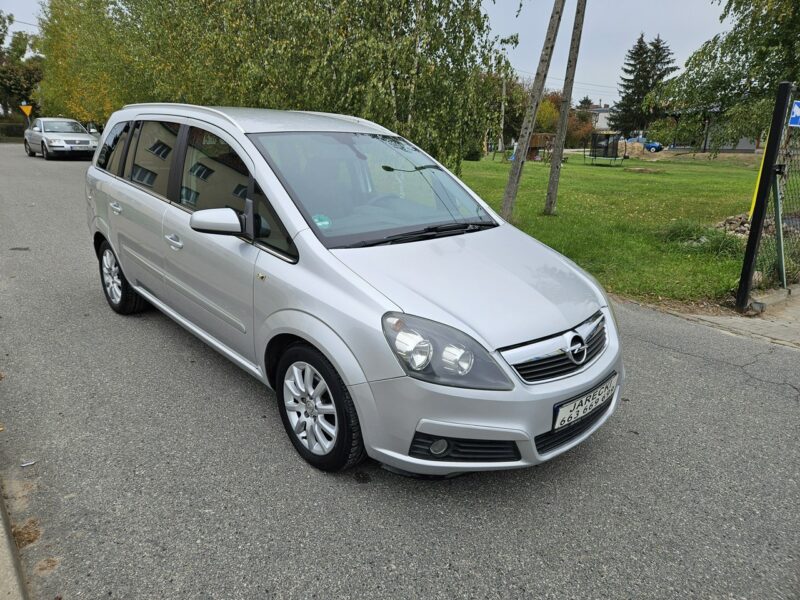 Opel Zafira Opłacona Zdrowa Zadbana Po Serwisie Klima Navi Alusy 7 Foteli 1 Wł B (2005-2011)