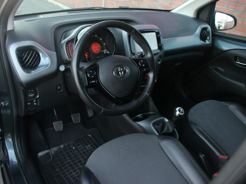 Toyota Aygo 11.2019*Radar*AsysToru*Klimatr*Kamera*PółSkóra*Esp*Led*BT*Gwar VGS!!! II (2014-)
