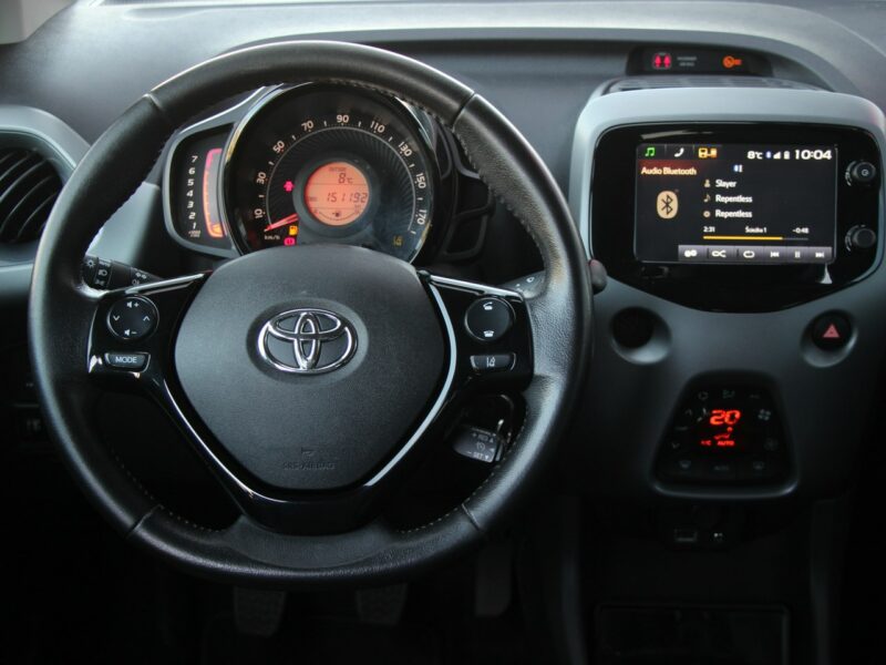 Toyota Aygo 11.2019*Radar*AsysToru*Klimatr*Kamera*PółSkóra*Esp*Led*BT*Gwar VGS!!! II (2014-)