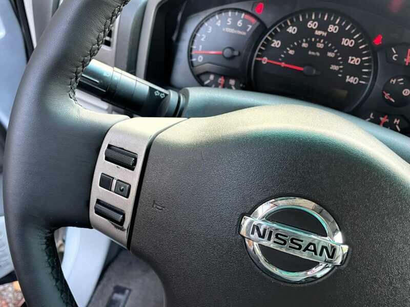 Nissan Titan LPG do 2031,Tempomat, Klimatyzacja, Navi, Hak, Android, USB, Bluetooth