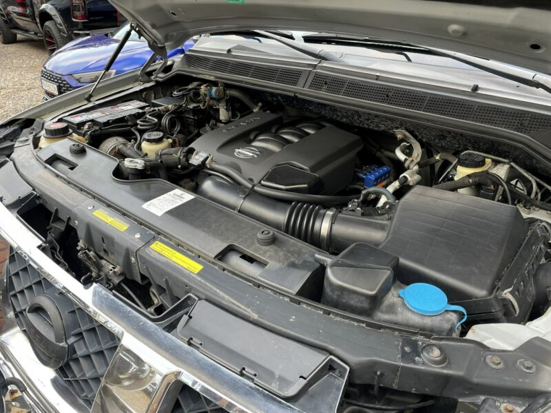 Nissan Titan LPG do 2031,Tempomat, Klimatyzacja, Navi, Hak, Android, USB, Bluetooth