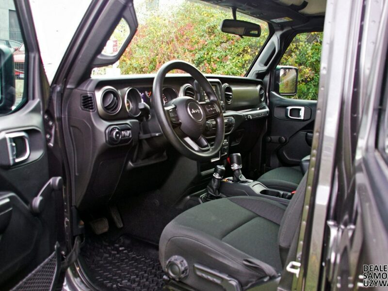 Jeep Wrangler Unlimited Sport 2020 – Siła, Styl i Gotowość na Każdą Przygodę! IV (2017-)
