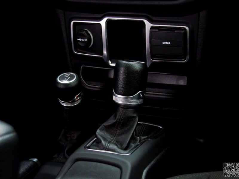 Jeep Wrangler Unlimited Sport 2020 – Siła, Styl i Gotowość na Każdą Przygodę! IV (2017-)