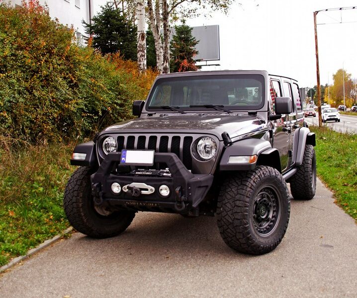 Jeep Wrangler Unlimited Sport 2020 – Siła, Styl i Gotowość na Każdą Przygodę! IV (2017-)