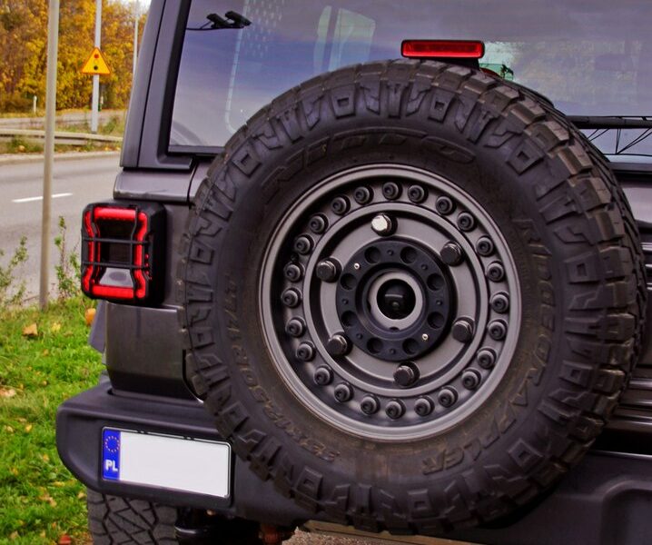 Jeep Wrangler Unlimited Sport 2020 – Siła, Styl i Gotowość na Każdą Przygodę! IV (2017-)