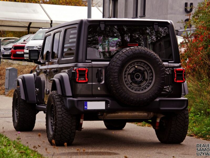 Jeep Wrangler Unlimited Sport 2020 – Siła, Styl i Gotowość na Każdą Przygodę! IV (2017-)