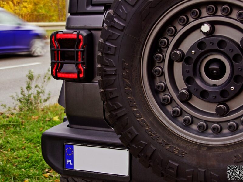 Jeep Wrangler Unlimited Sport 2020 – Siła, Styl i Gotowość na Każdą Przygodę! IV (2017-)