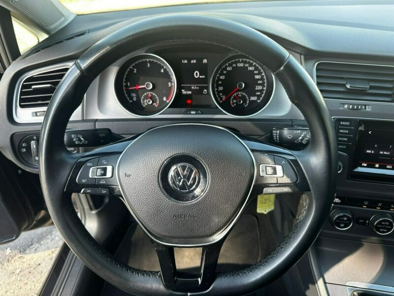Volkswagen Golf VII 1,6 TDI 110KM 153TKM Klimatronik Navi Alu PDC 2015 Bez wkładu fina VII (2012-)