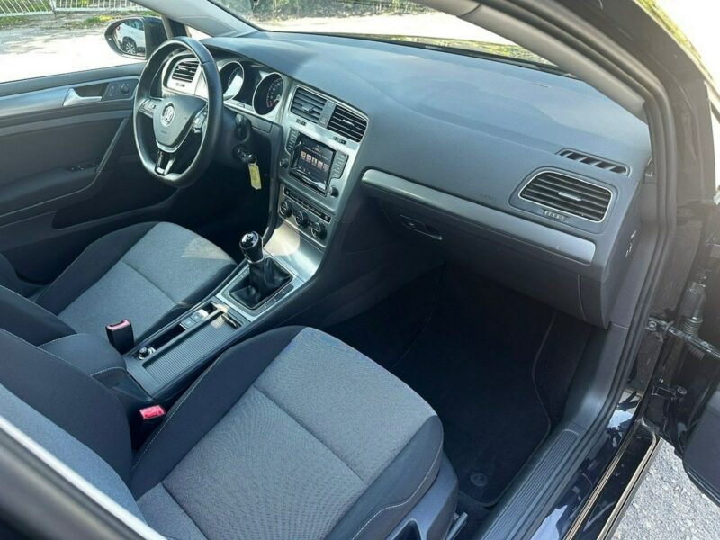 Volkswagen Golf VII 1,6 TDI 110KM 153TKM Klimatronik Navi Alu PDC 2015 Bez wkładu fina VII (2012-)