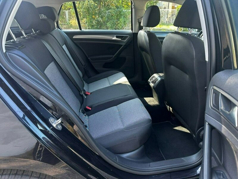 Volkswagen Golf VII 1,6 TDI 110KM 153TKM Klimatronik Navi Alu PDC 2015 Bez wkładu fina VII (2012-)
