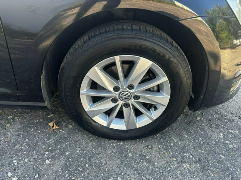 Volkswagen Golf VII 1,6 TDI 110KM 153TKM Klimatronik Navi Alu PDC 2015 Bez wkładu fina VII (2012-)