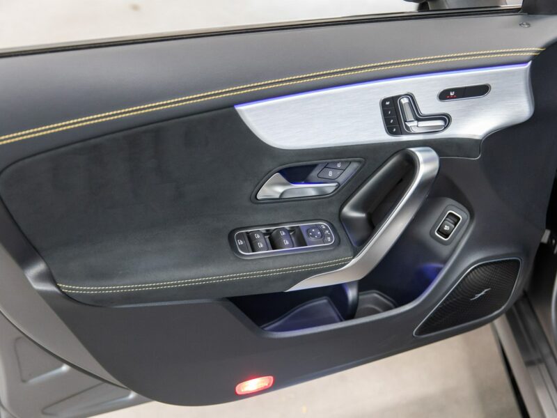 Mercedes CLA 45 AMG Salon PL. Fotele AMG Performance Advanced. FV23%, I (2013-2019)