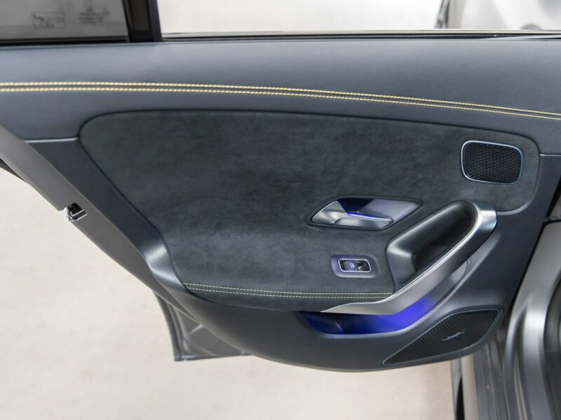 Mercedes CLA 45 AMG Salon PL. Fotele AMG Performance Advanced. FV23%, I (2013-2019)