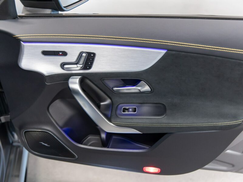 Mercedes CLA 45 AMG Salon PL. Fotele AMG Performance Advanced. FV23%, I (2013-2019)