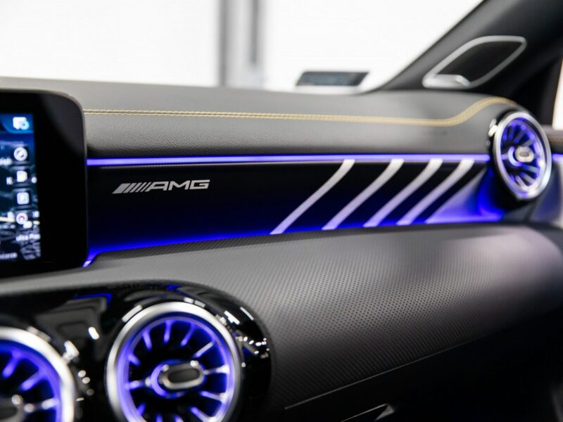 Mercedes CLA 45 AMG Salon PL. Fotele AMG Performance Advanced. FV23%, I (2013-2019)
