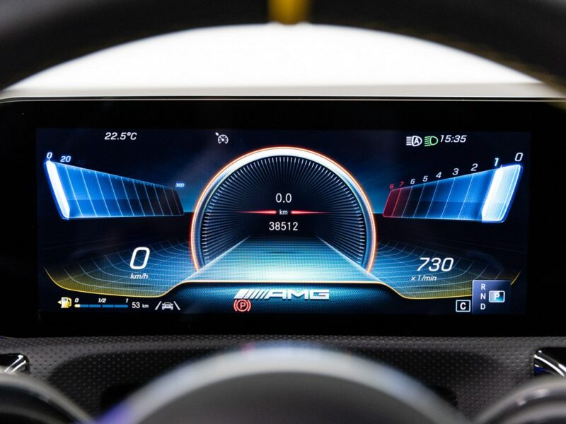 Mercedes CLA 45 AMG Salon PL. Fotele AMG Performance Advanced. FV23%, I (2013-2019)