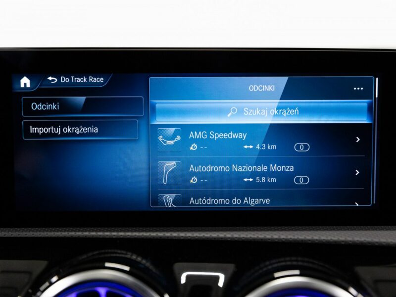 Mercedes CLA 45 AMG Salon PL. Fotele AMG Performance Advanced. FV23%, I (2013-2019)