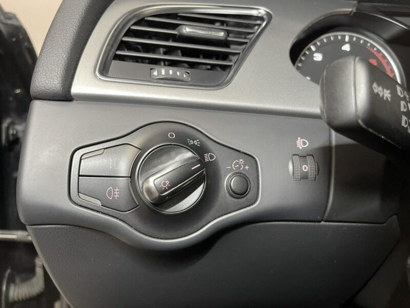 Audi A4 2.0 TDI 140KM*SportLine*Automat*Navi*Alu 18*Tempomat*Zarejestrowany PL B8 (2007-2015)