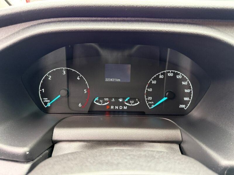 Ford Transit Custom Custom do przewozu Niepełnosprawnych inwalida rampa Model 2021 PFRON