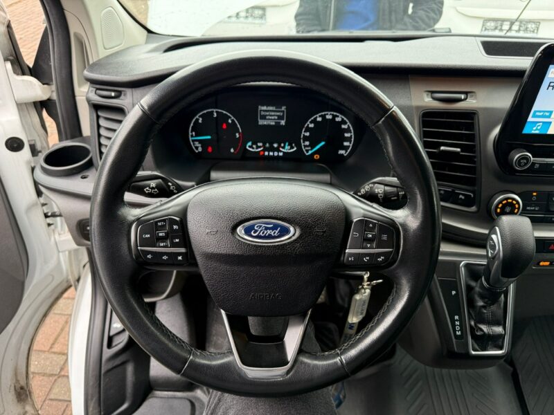 Ford Transit Custom Custom do przewozu Niepełnosprawnych inwalida rampa Model 2021 PFRON