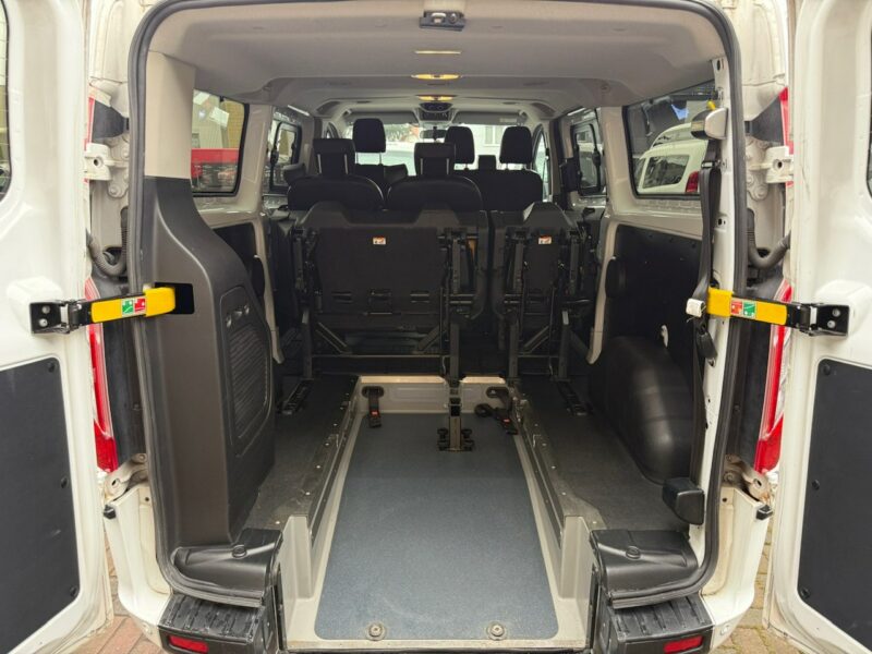 Ford Transit Custom Custom do przewozu Niepełnosprawnych inwalida rampa Model 2021 PFRON