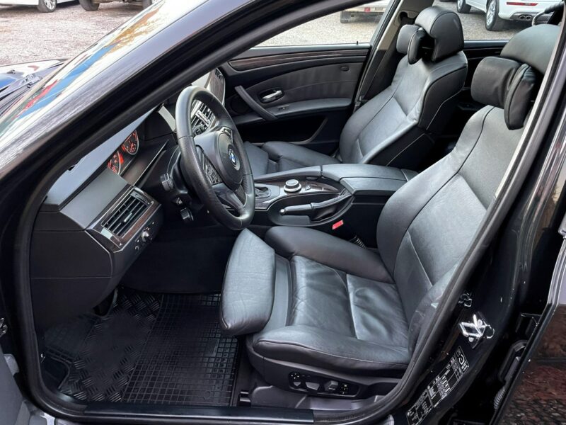 BMW 520 LIFT, Komforty, 4x Podgrzewane Fotele,Klima,Navi,Temp,Logic 7,Panorama E60 (2003-2010)