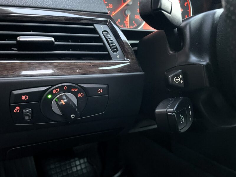BMW 520 LIFT, Komforty, 4x Podgrzewane Fotele,Klima,Navi,Temp,Logic 7,Panorama E60 (2003-2010)