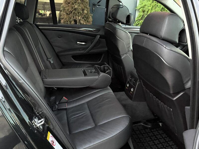 BMW 520 LIFT, Komforty, 4x Podgrzewane Fotele,Klima,Navi,Temp,Logic 7,Panorama E60 (2003-2010)