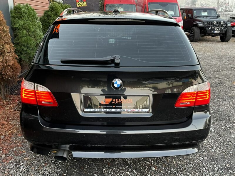 BMW 520 LIFT, Komforty, 4x Podgrzewane Fotele,Klima,Navi,Temp,Logic 7,Panorama E60 (2003-2010)