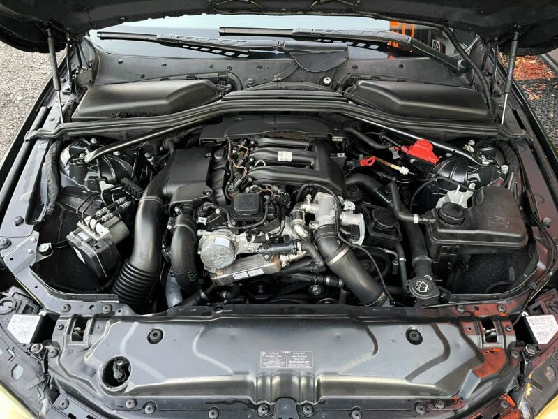 BMW 520 LIFT, Komforty, 4x Podgrzewane Fotele,Klima,Navi,Temp,Logic 7,Panorama E60 (2003-2010)