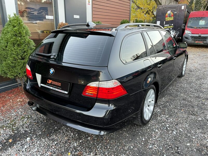 BMW 520 LIFT, Komforty, 4x Podgrzewane Fotele,Klima,Navi,Temp,Logic 7,Panorama E60 (2003-2010)
