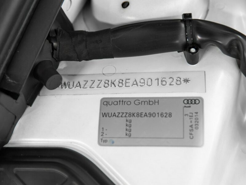 Audi RS4 Biały kruk. Jak nowa. Panorama, B&O. Bezwypadkowa. B8 (2012-2015)