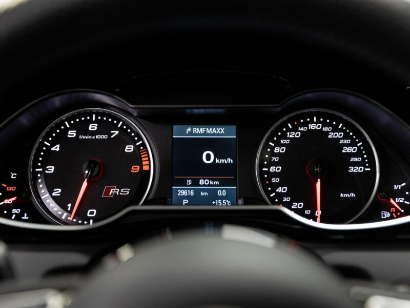 Audi RS4 Biały kruk. Jak nowa. Panorama, B&O. Bezwypadkowa. B8 (2012-2015)