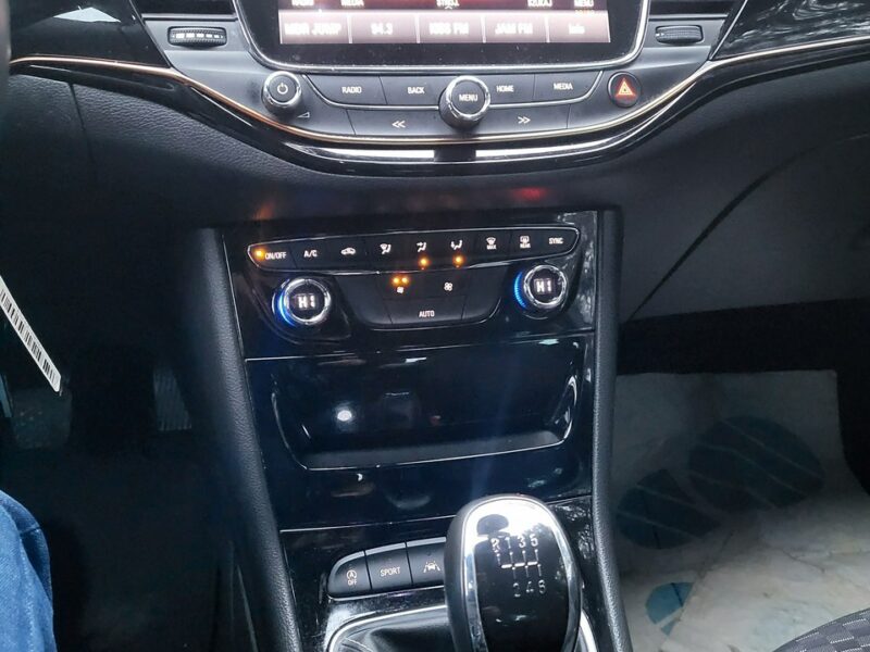 Opel Astra 1.4 Turbo Full Wersja Z Niemiec Serwis TUV Gwarancja Zapraszamy !!! K (2015-2021)