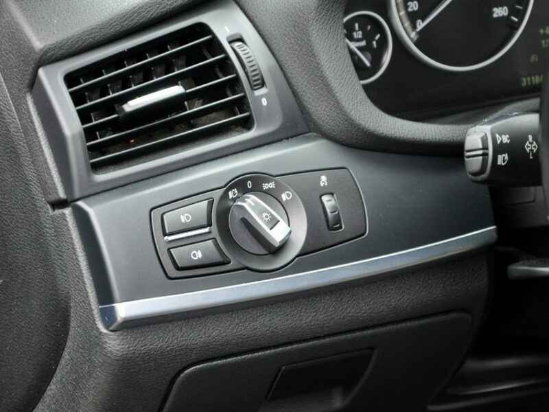 BMW X3 3.0d(258KM)*HeadUp*Xenon*Navi*El.Fotele*Brązowe Skóry*El.Klapa*Alu18" F25 (2010-)