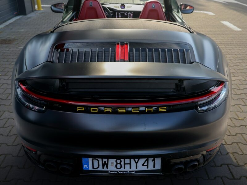 Porsche 911 FV 23% / SALON POLSKA / Pakiet SPORT CHRONO / Cabrio / Carrera 4 / 4x4 992 (2019-)