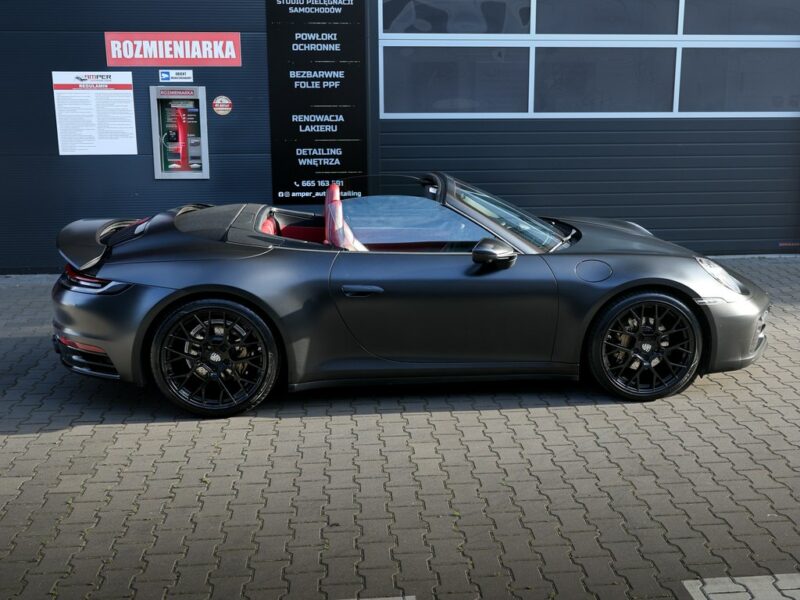 Porsche 911 FV 23% / SALON POLSKA / Pakiet SPORT CHRONO / Cabrio / Carrera 4 / 4x4 992 (2019-)