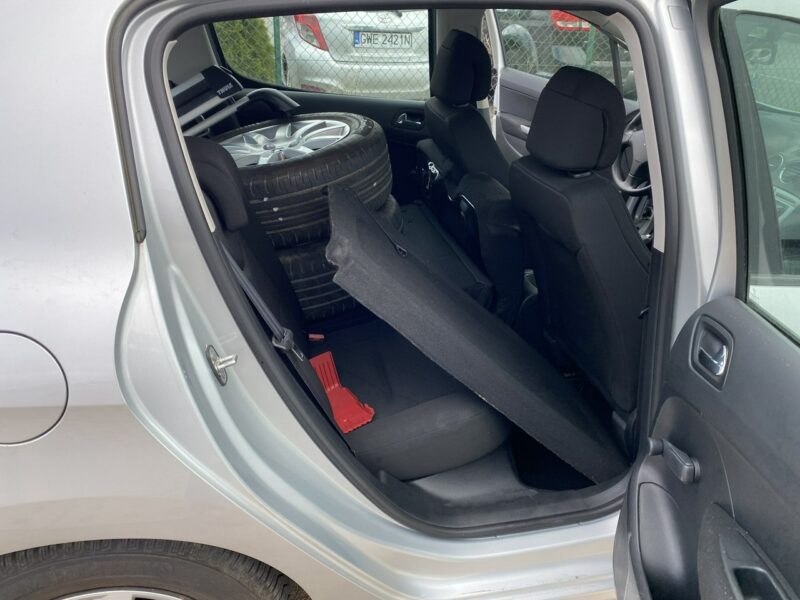 Peugeot 308 Benzyna, klimatyzacja, 8 airbag, tempomat, hak, drugie koła alufelgi T7 (2008-2013)