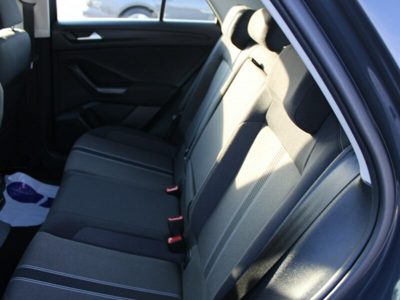 Volkswagen T-Roc Advance 150HP Led F-vat Salon Polska Gwarancja