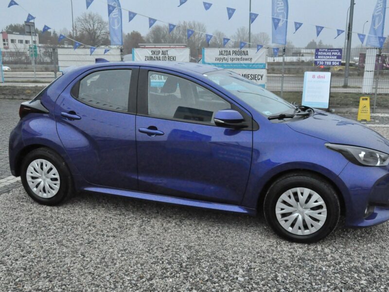 Toyota Yaris 1.5 Dynamic Force 125KM Comfort Kamera IV (2020-)