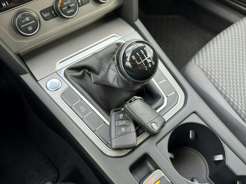 Volkswagen Passat *PL Salon*FULL LED*Potwierdzony Przebieg*Roczna Gwarancja Techniczna* B8 (2014-2023)