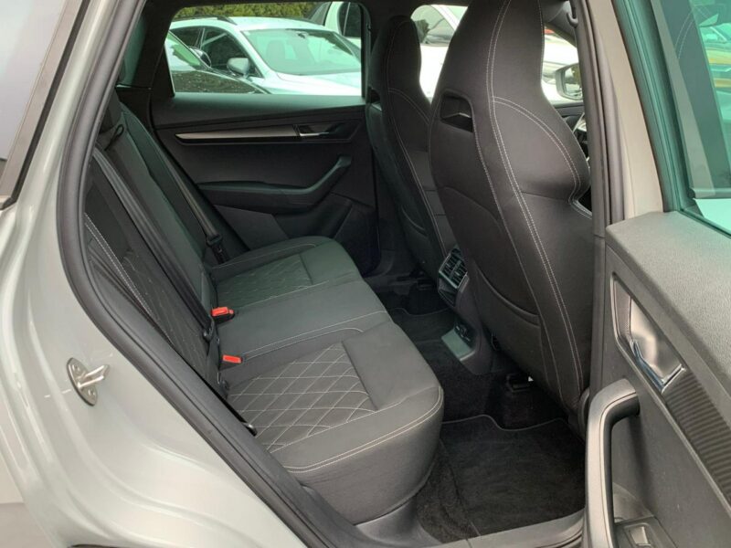 Škoda Karoq 1.5 150 DSG SportLine Virtual Kamera Ambiente