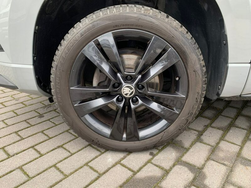 Škoda Karoq 1.5 150 DSG SportLine Virtual Kamera Ambiente