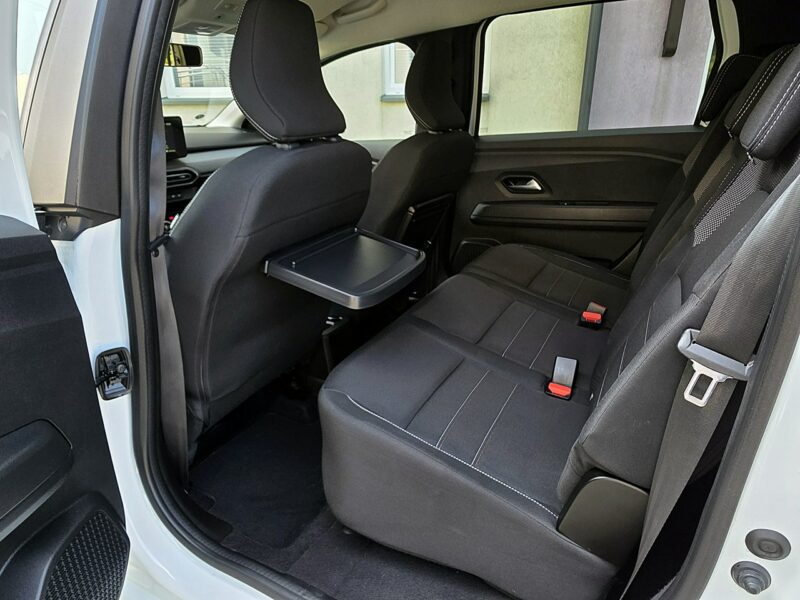 Dacia Jogger serwis ASO, nawigacja, Full Led