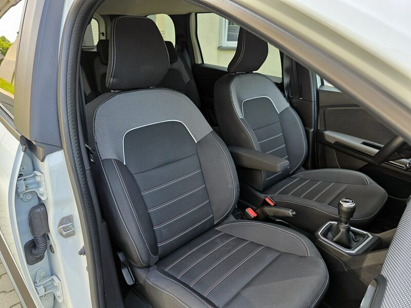Dacia Jogger serwis ASO, nawigacja, Full Led