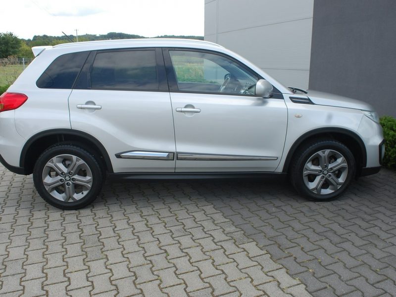 Suzuki Vitara Pierwsza-rej 2016,Kamera,Navi II (2015-2019)