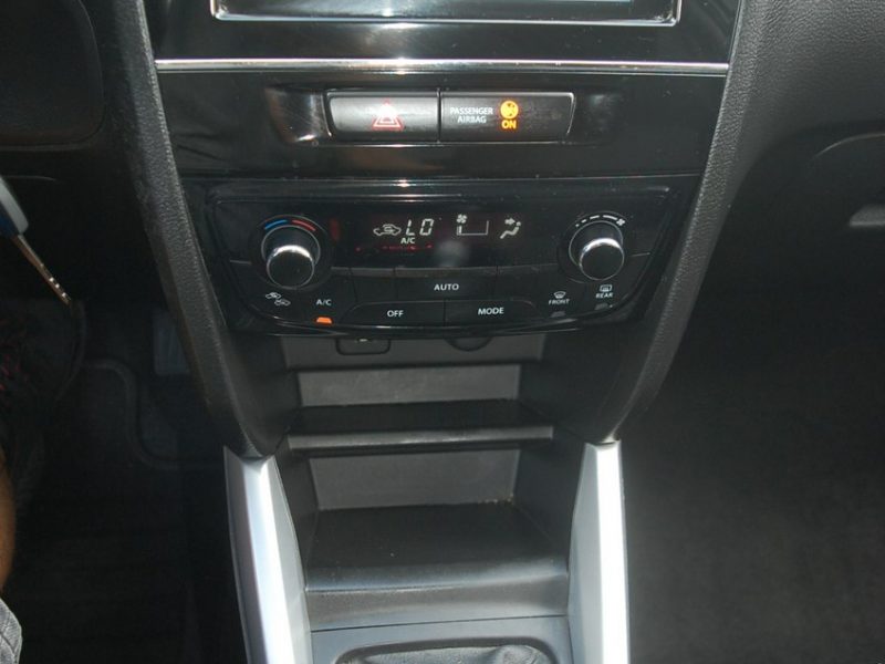 Suzuki Vitara Pierwsza-rej 2016,Kamera,Navi II (2015-2019)