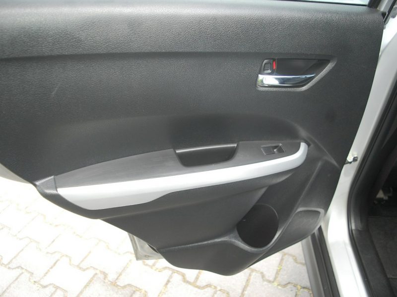 Suzuki Vitara Pierwsza-rej 2016,Kamera,Navi II (2015-2019)